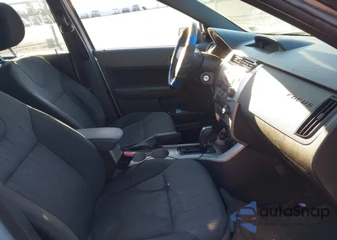 2009 Ford Focus Se z USA, uszkodzony, nr VIN 1FAHP35N79W211054